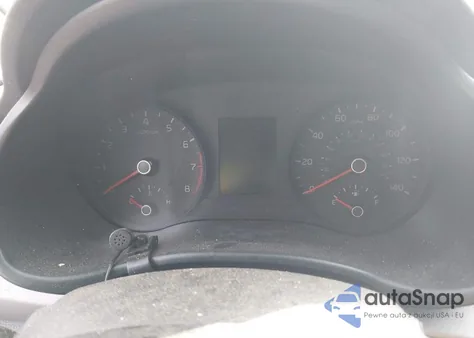 2018 Kia Rio Lx z USA, uszkodzony, nr VIN 3KPA25AB7JE090784